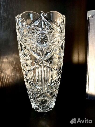 Ваза для цветов хрустальная Богемия. Новая