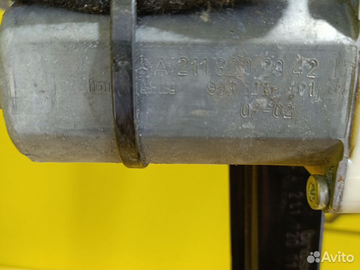 Стеклоподъёмник передний левый Mercedes W211