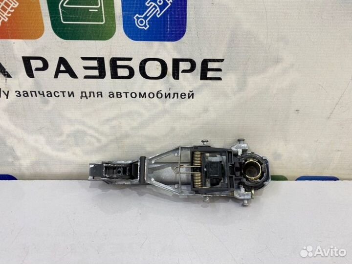 Ручка двери внешняя передняя левая Volkswagen Golf