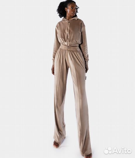 Костюм женский qb