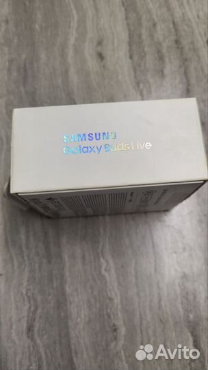 Samsung Galaxy Buds Live Беспроводные наушники