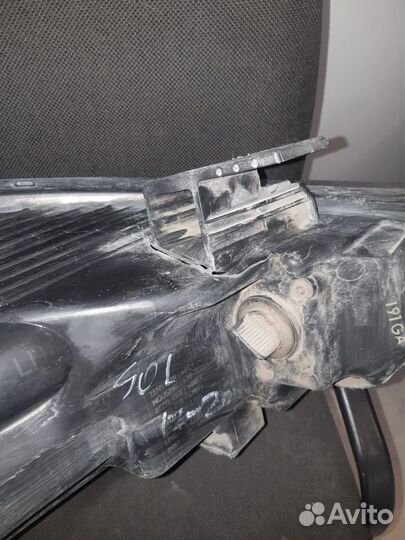 Фара левая Hyundai Solaris 2