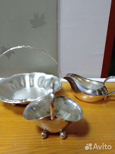 Старинные предметы для сервировки