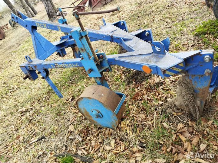 Плуг НПО«СУР» ПСКуМ-3, 2014