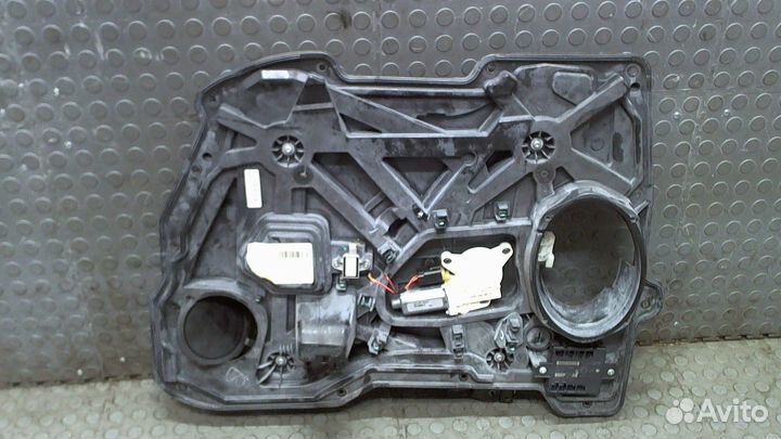 Стеклоподъемник электрический Chrysler Town-Countr