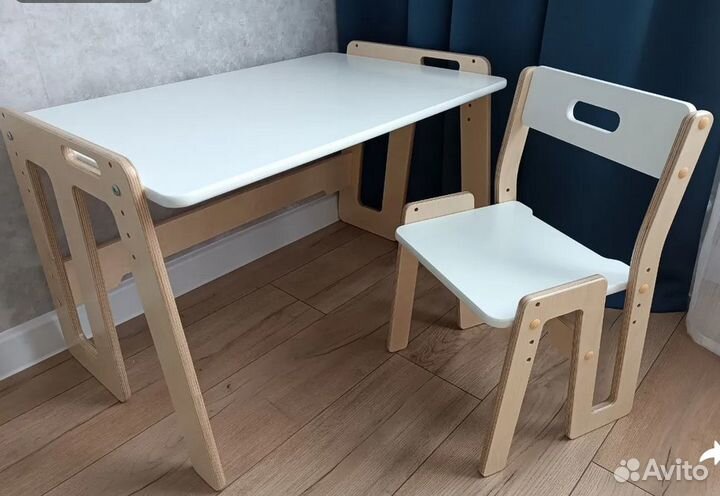 Детский стол и стул