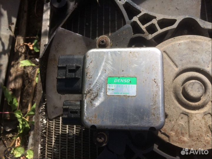 Блок управления вентиляторами Мицубиси галант 8