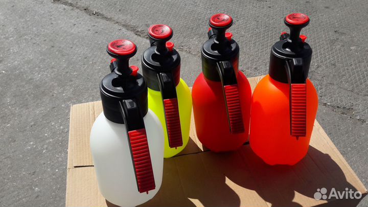 Опрыскиватель c клапаном 2 л для Авто