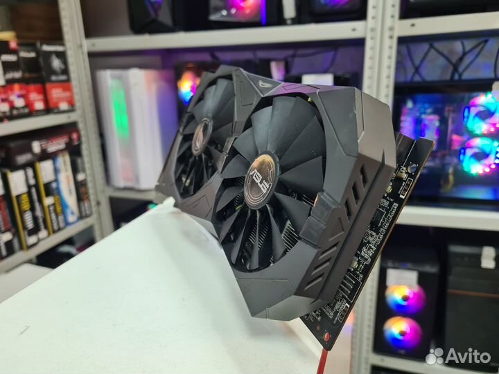 Видеокарта Asus RX 570 4 GB Strix OC