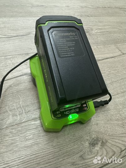 Воздуходувка Greenworks 40V комплект с АКБ и зу