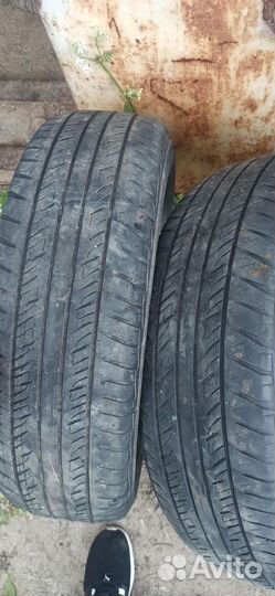 Dunlop Grandtrek PT2 215/70 R16