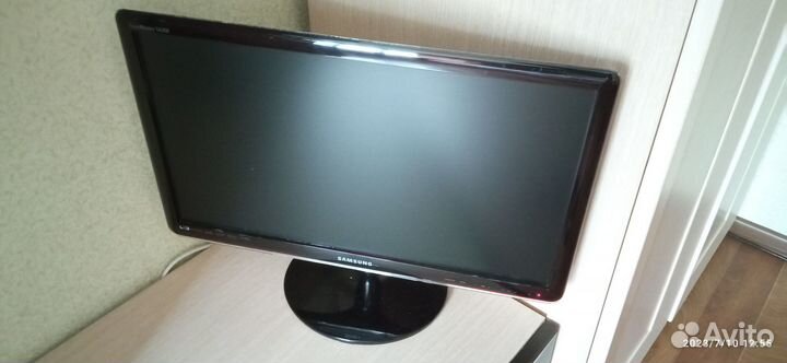 Монитор/телевизор Samsung 24 дюйма б/у