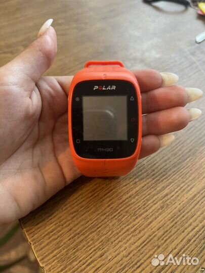 Часы polar m430