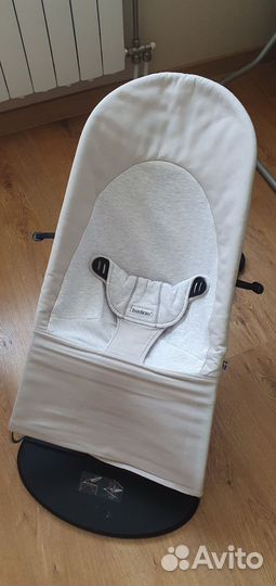 Шезлонг babybjorn оригинал