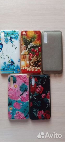 Чехлы на телефон