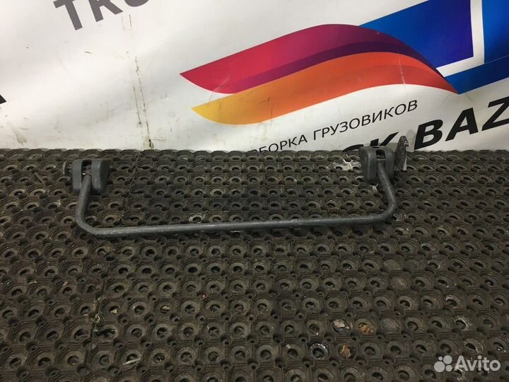 Кронштейн зеркала