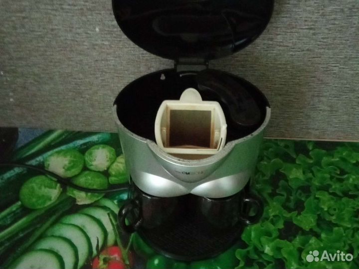 Кофеварка Cutronc капельная новая