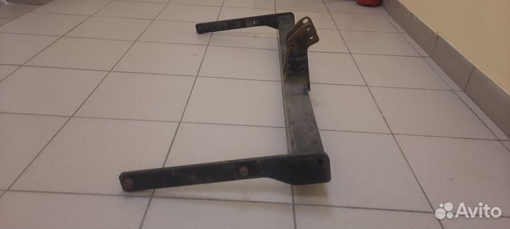 Крепление фаркопа