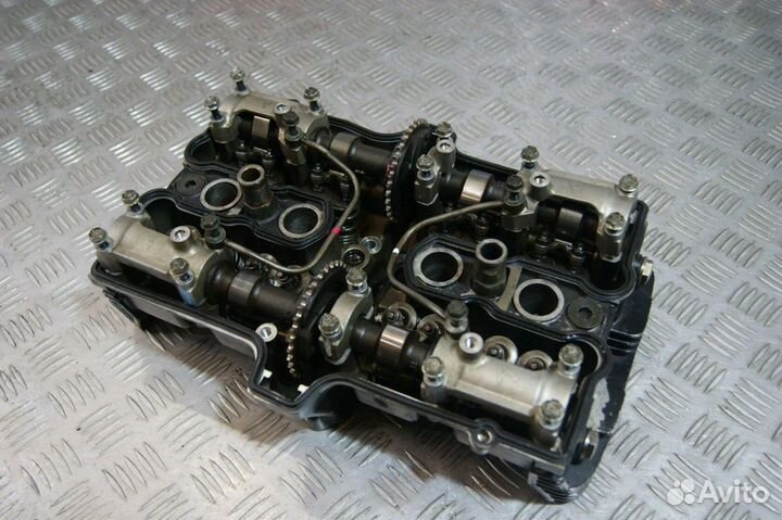 Головка Suzuki GSX400 Impulse