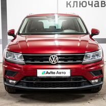 Volkswagen Tiguan 2.0 AMT, 2017, 97 800 км, с пробегом, цена 2 550 000 руб.