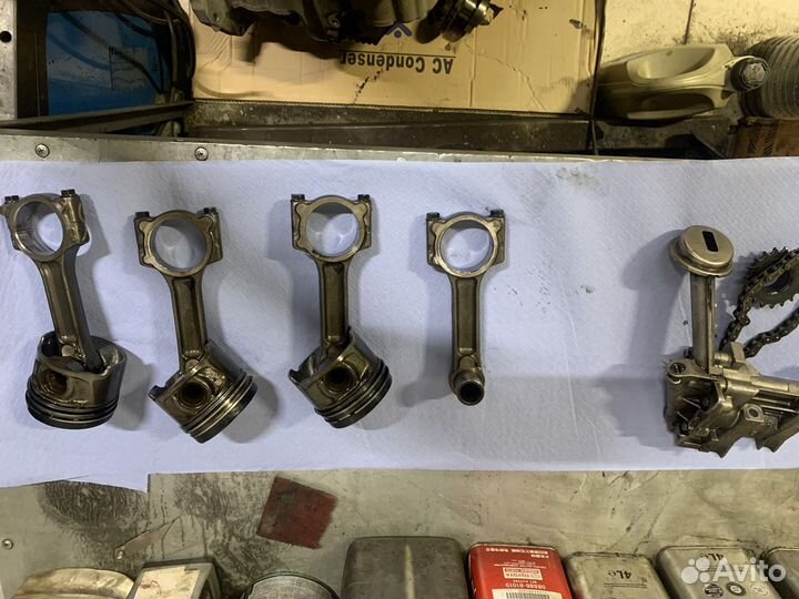 Поршень с шатуном k9k