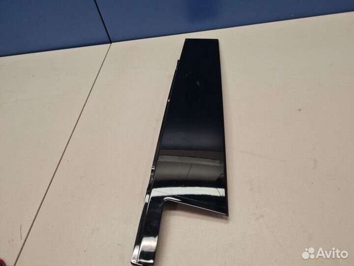 Накладка рамки двери передней левой Mercedes M-kla