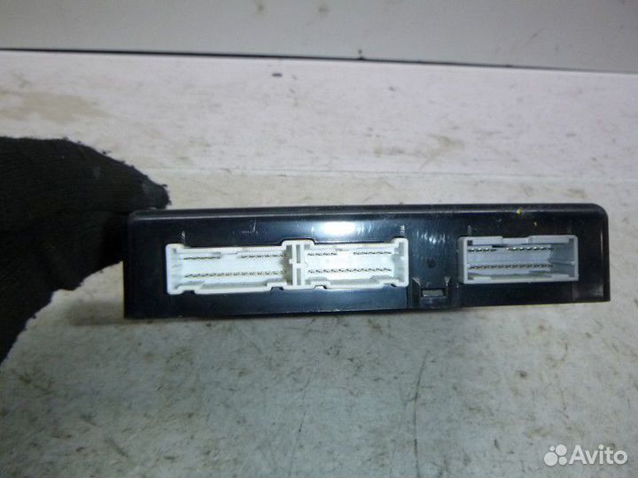 Блок управления центральным замком hyundai IX35 20
