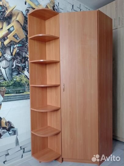 Шкаф угловой б/у
