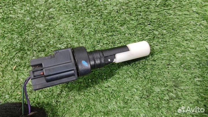 Датчик бачка омывателя Ford S-Max (CA1) 2012