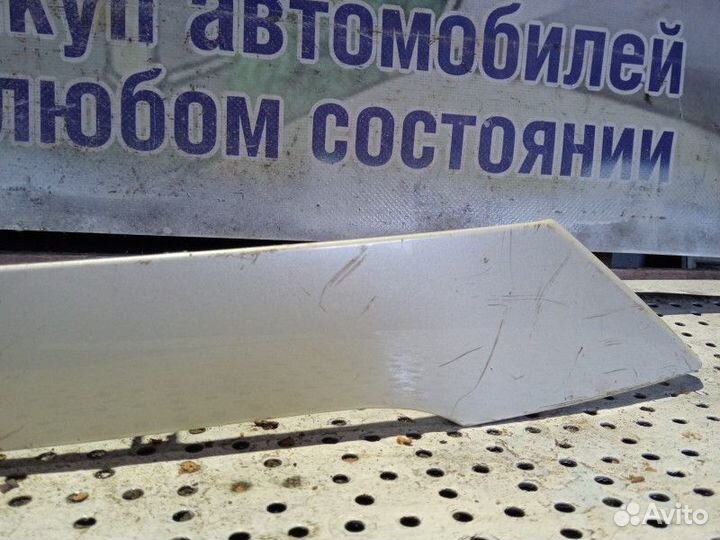 Накладка фары Toyota Alphard II 2008 – 2014