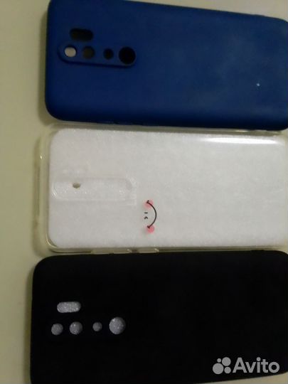 Чехлы для телефонов