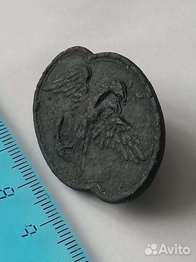 Пуговица RRR 