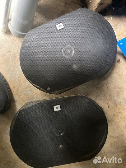Динамики JBL