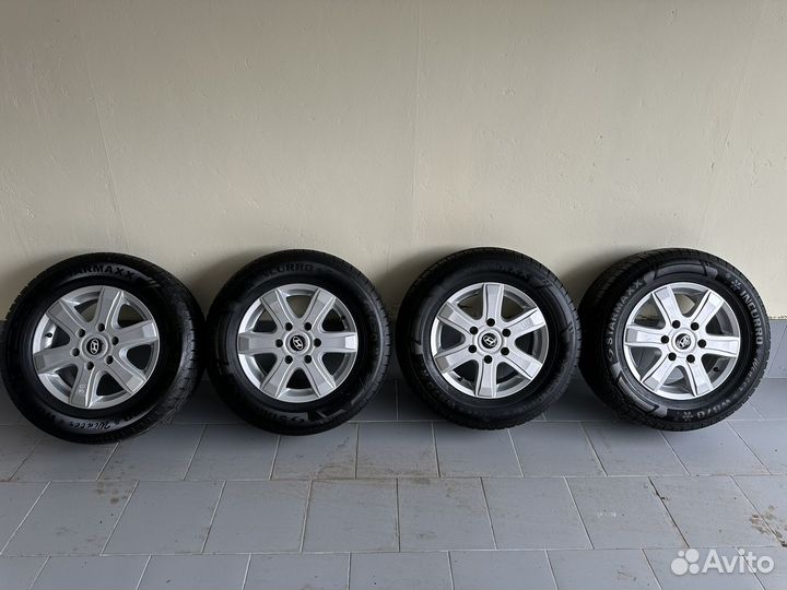 Колеса на Hyundai Grand Starex