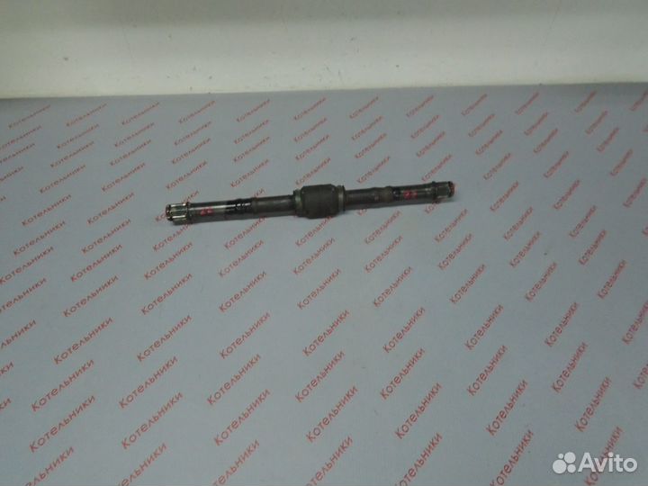 Nissan 39268-2F026 полуось левая