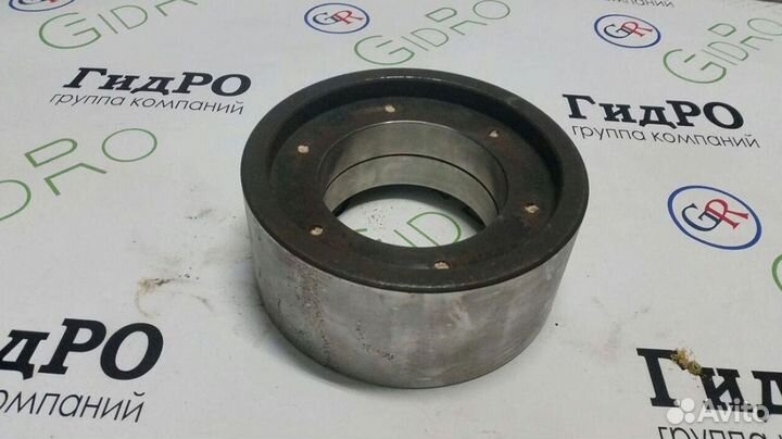 Ролик на автобетоносмеситель