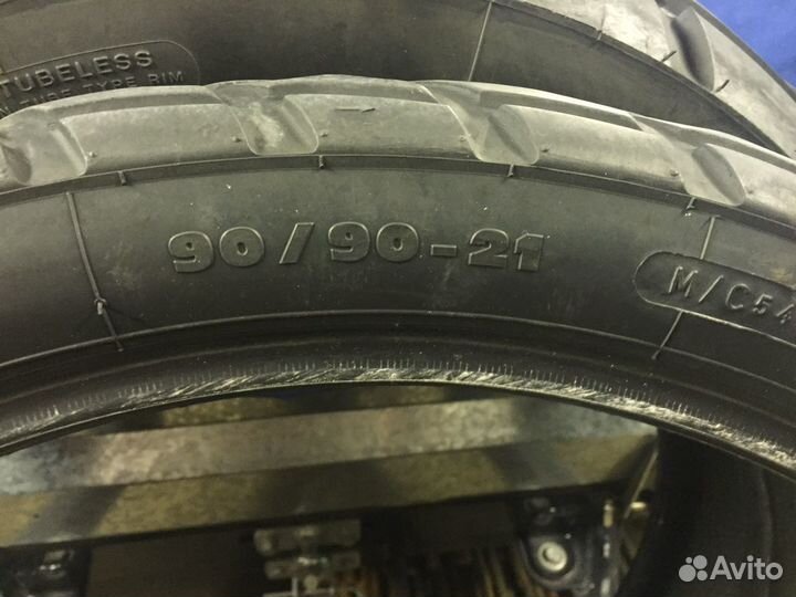 Моторезина Michelin Anakee 2