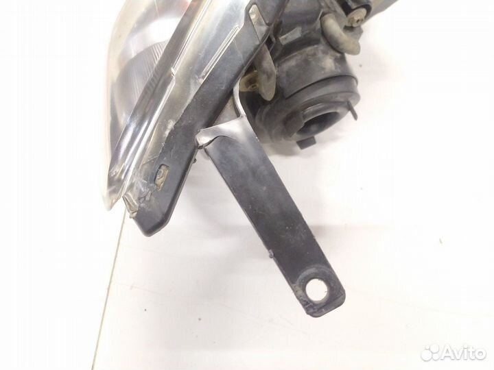 Фара передняя левая Mazda 3 BK хэтчбек