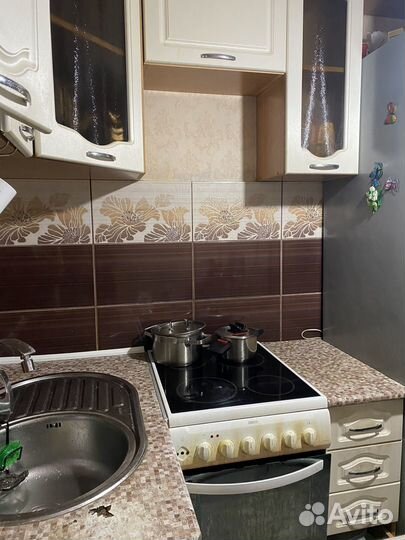 Кухонный гарнитур угловой бу