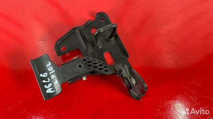 Замок капота Audi A6 C6 2.8 ccea 2010