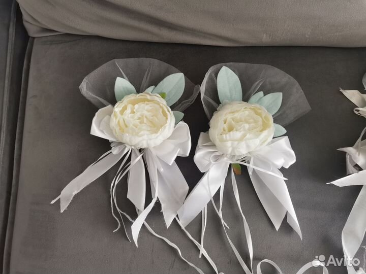 Свадебные украшения на машину