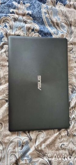 Ноутбук asus x550c