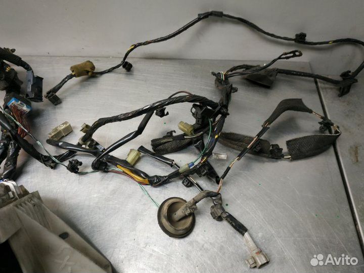 Проводка с блоком предохранителей Suzuki Sx4 GYA