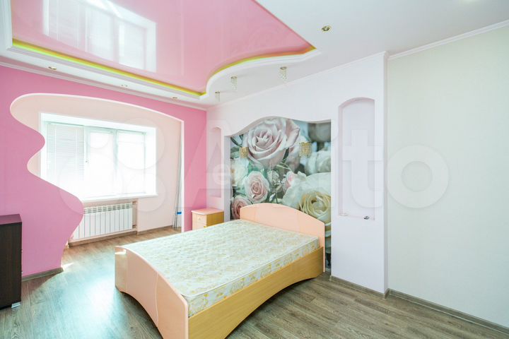4-к. квартира, 86 м², 3/5 эт.