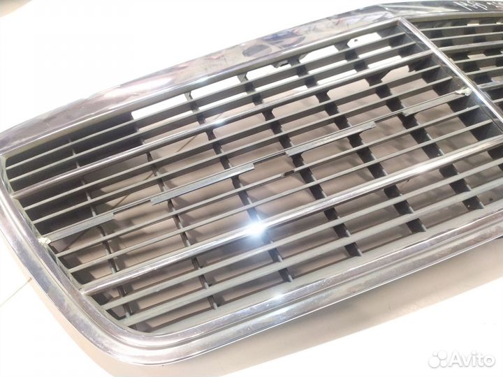 Решетка радиатора Mercedes W210 рестайл 99-02