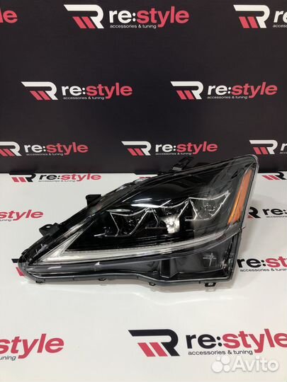 Фары Lexus IS250 N281