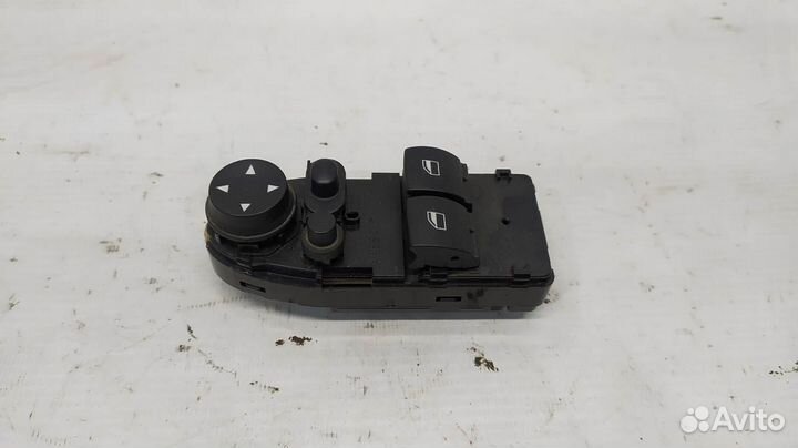 Блок управления стеклоподъемниками BMW 1series E82