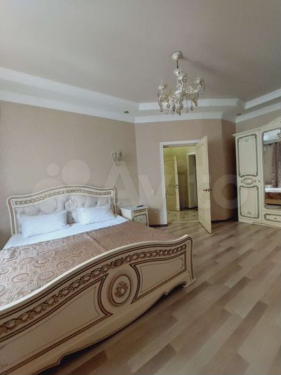 1-к. квартира, 42 м², 3/4 эт.