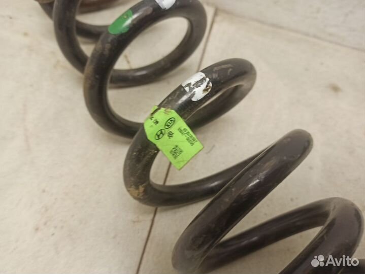 Пружина задняя Киа Stinger