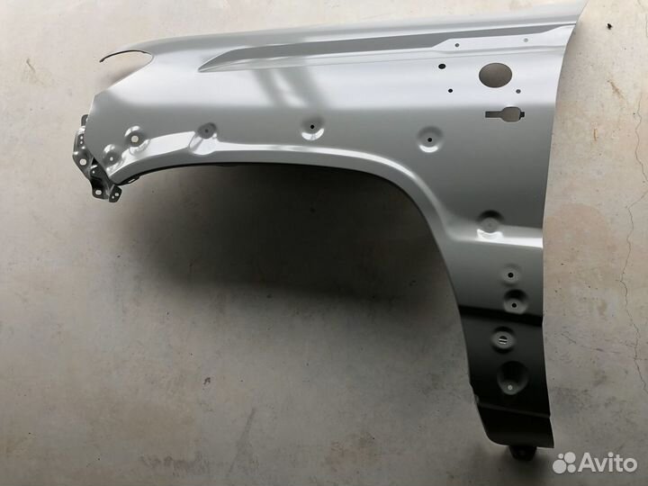 Крыло пер.лев. Niva Travel 21230840301188